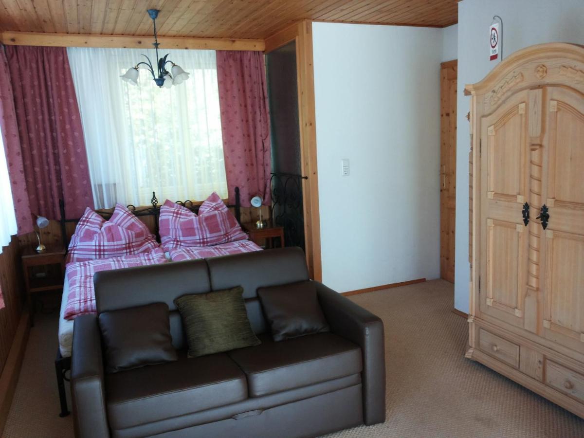 Alpenpension Алтаусзее Стая снимка